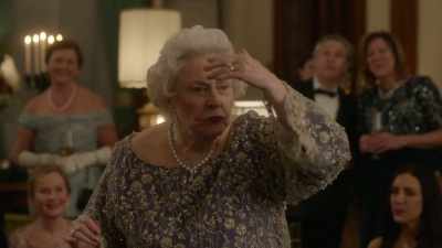 Um... - Harry & Meghan: Becoming Royal