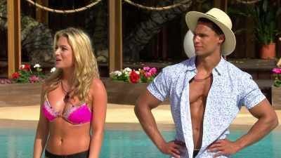 Um, Scott is a 100% my type, - Love Island