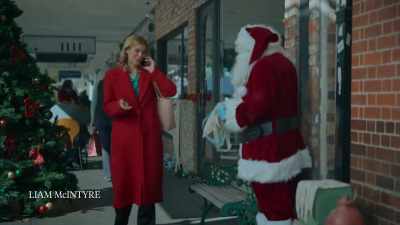 Um, and so, my assistant
will swing by later today. - Designing Christmas with You