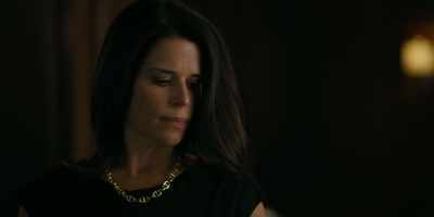 Um, thank you, and likewise.
You look pretty. - The Lincoln Lawyer