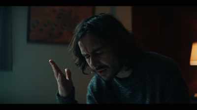 Um, the room, uh, uh, uh, - Y: The Last Man