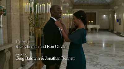 Um, there. How's that? - The Groomsmen: First Look