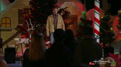 Um. This is a very special night
in White Deer, - Christmas in Love