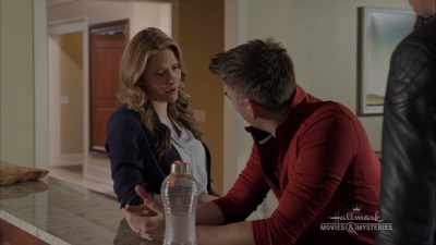 Um, uh, Travis, this is my dad,
Graham Winslow, - Mystery 101: Playing Dead