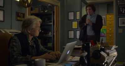 Um, well,
I-I don't mean to pry, - The Kominsky Method