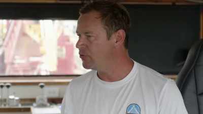 Um, why don't you grab
a pen and paper and I'll
give you some coordinates. - Deadliest Catch: Bloodline