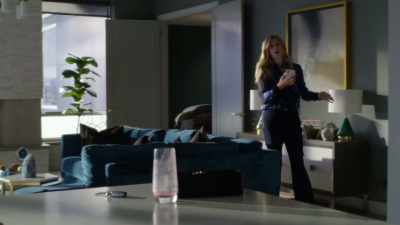Um, would you mind - Dirty John