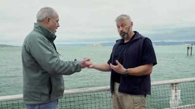 - Under assumed names and
over what age range - Alcatraz Escape: The Lost Evidence