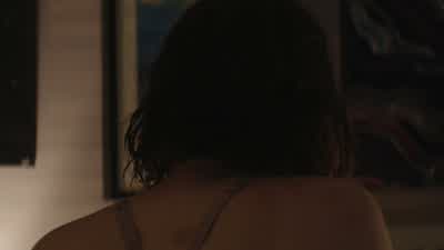 ♪ Under blue moon I saw you... - 13 Reasons Why