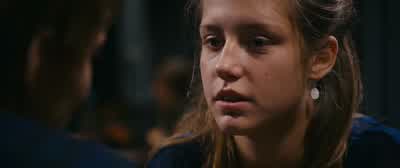 - Une nouvelle coiffure? - Blue Is the Warmest Color