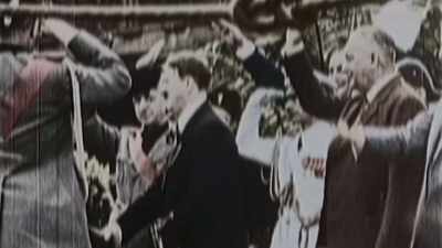 (uneasy music) - Hitler's Gold