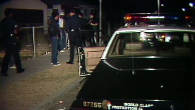[uneasy music] - Sound of the Police