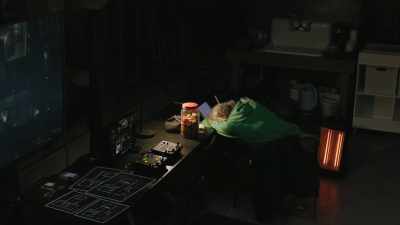 Unfortunately, it turned out
he was not a night owl - The Rehearsal