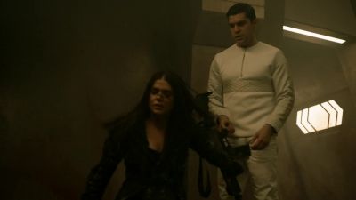 UNH! - The 100