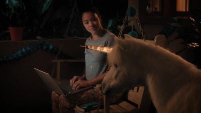UNICORN: Happy
birthday, Jane. - Jane the Virgin