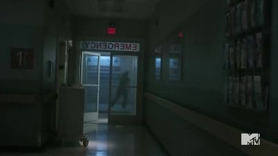 Unit Five, Clark, I need eyes on Parrish. - Teen Wolf