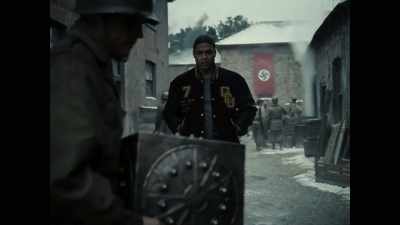 Unknown object 6-1-9-8-2. - Zack Snyder's Justice League