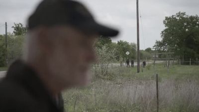Unless you want to join the
marching band over there... - Fear the Walking Dead