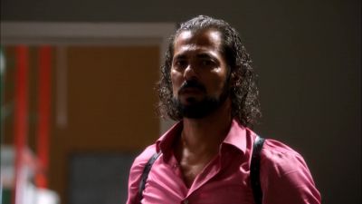 UNTIE HIM. - Burn Notice