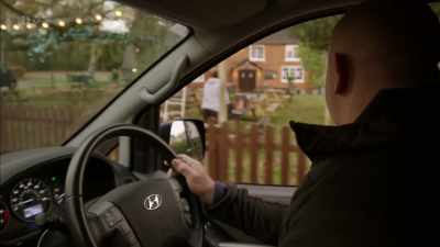 'until now.' - Britain's Tiger Kings - On the Trail with Ross Kemp
