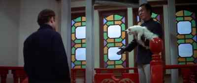-Up here.
-A guillotine? No, thanks. - Enter the Dragon
