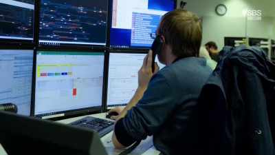 Up in the Control Room they manage
a tightly synchronised timetable - World's Busiest Train Stations