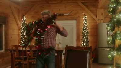 - ♪ up on the housetop,
reindeer pause ♪ - Mistletoe in Montana