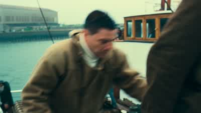 Sailor: Up the line. - Dunkirk