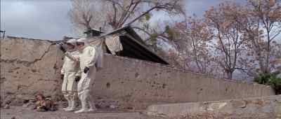 Up there! Look. - The Andromeda Strain