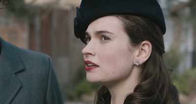 - [UPBEAT JAZZ MUSIC PLAYING]
- [INDISTINCT CHATTER] - The Guernsey Literary and Potato Peel Pie Society