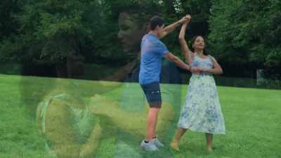 (upbeat music continues) - The Engagement Dress