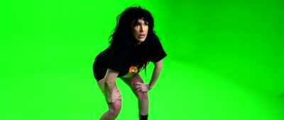 (upbeat music) (indistinct singing) - Cocaine Cougar