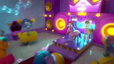[upbeat music playing] - My Little Pony: Make Your Mark