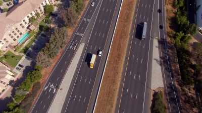 [upbeat music playing] - Car Masters: Rust to Riches
