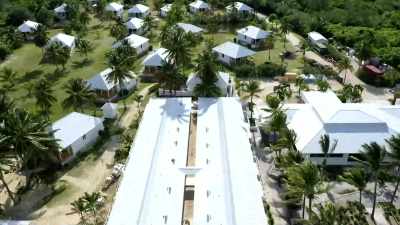 ♪ (upbeat music) ♪ - Island of Bryan