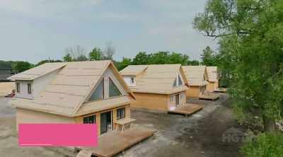 ♪ (upbeat music) ♪ - Renovation Resort