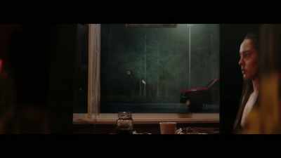 -[upbeat rock music] -[customers chattering] - Hotel Dunsmuir