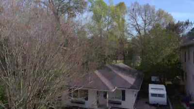 [upbeat rock music playing] - Hack My Home