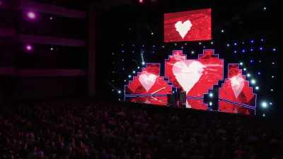 [upbeat rock music] - Jeff Dunham:  I'm With Cupid