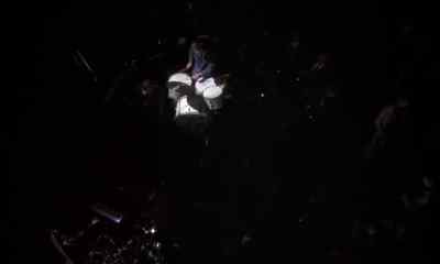 [uptempo music kicks in] - New York, New York