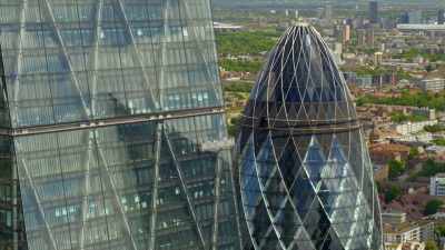 URBAN: Sometimes it's very windy - Europe From Above