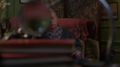 URGENT KNOCKING AT DOOR - Father Brown