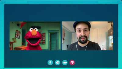 - Us too!
- [giggles] - Sesame Street: Elmo's Playdate