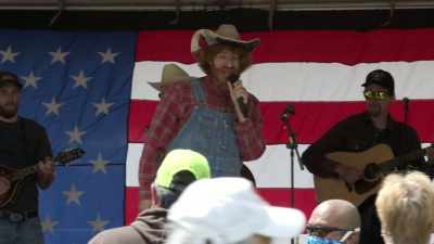 ♪ USA is the best ♪ - Borat’s American Lockdown & Debunking Borat