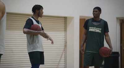 Use your body, still, like. You gotta
spread your arms, spread 'em. - Last Chance U: Basketball