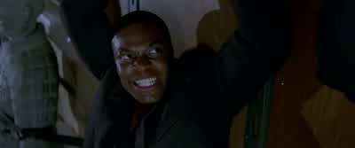 Yank it Use them tiger teeth - Rush Hour 2