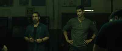 Use these SIMs and only
these for all communication. - Den of Thieves 2: Pantera