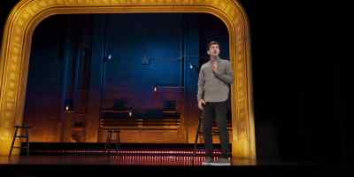 - she uses the N-word. - Alex Edelman: Just for Us