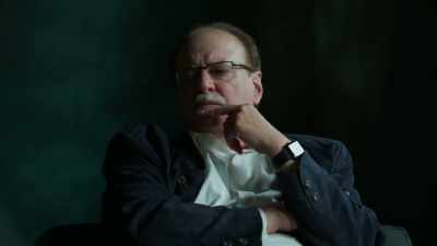 -: Usually, I'm not very arrogant, - Inside the Mind of a Con Artist