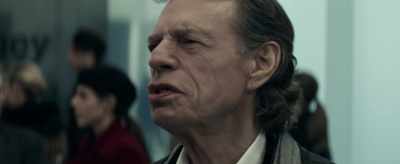 - Usually, you need a bit of help.
- What do you mean? - The Burnt Orange Heresy
